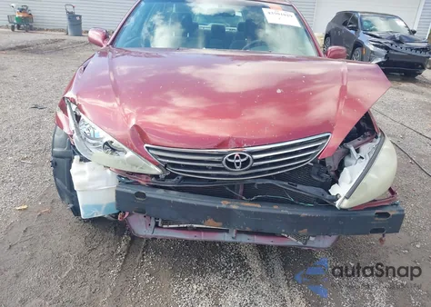 2005 Toyota Camry Le из США, поврежденный, VIN 4T1BE30K05U034433